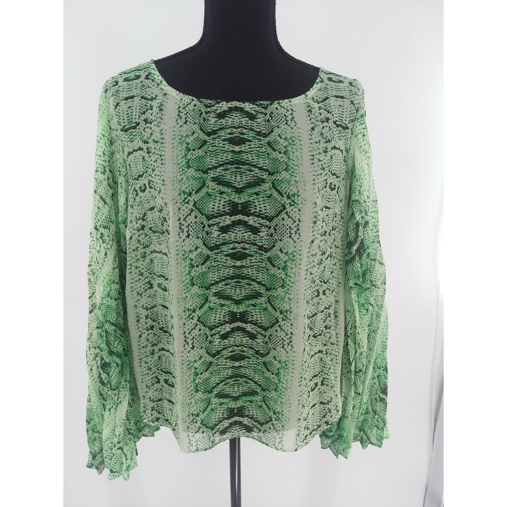 ark & co green snakeskin print chiffon top with pleated angel sleeves size small